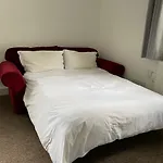 Charming Apartment In Chiswick